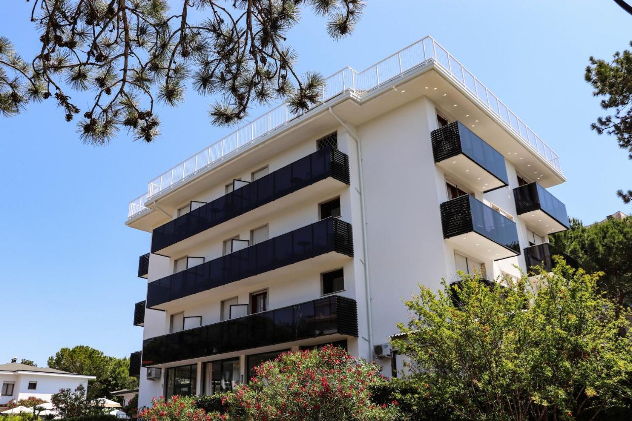 Hotel Eden Lignano Sabbiadoro Eksteriør bilde