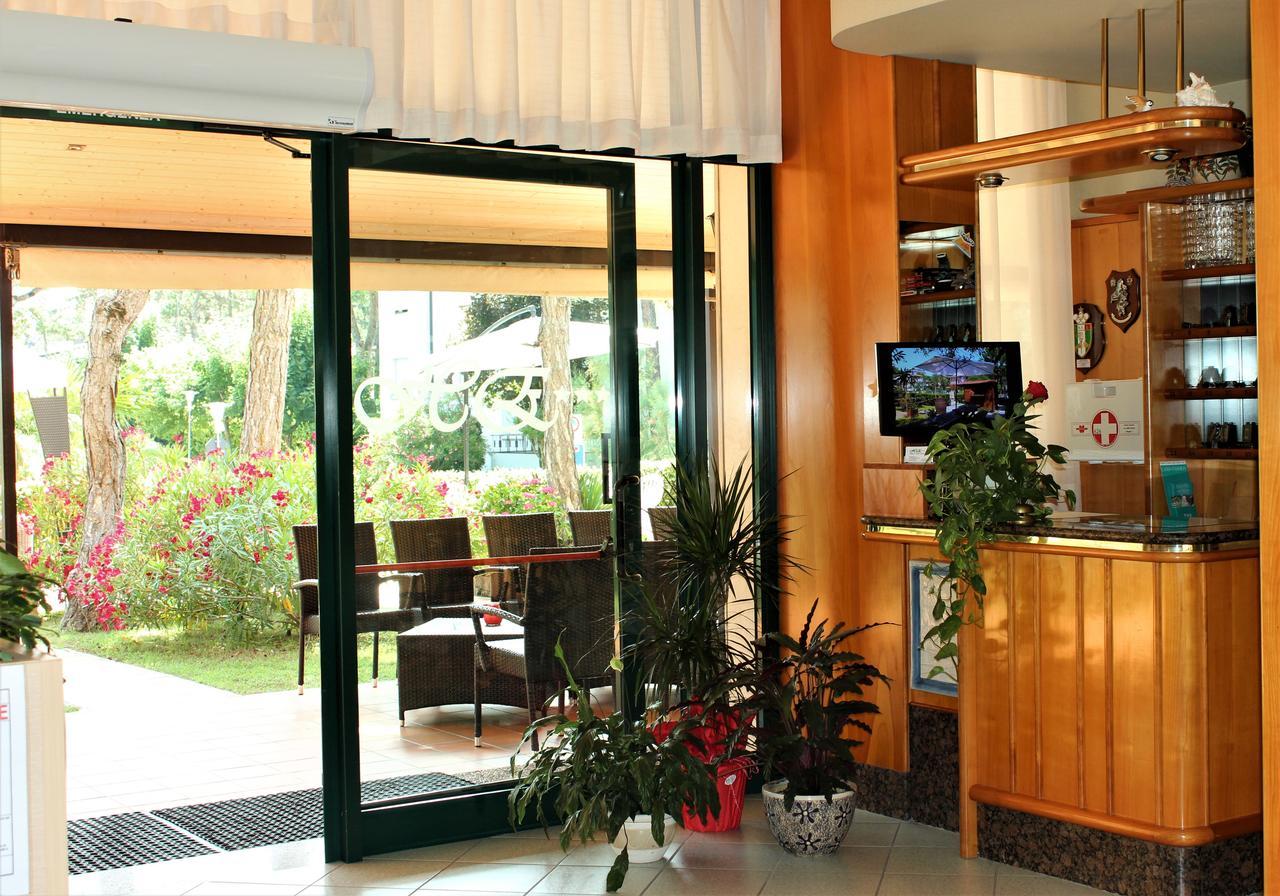 Hotel Eden Lignano Sabbiadoro Eksteriør bilde